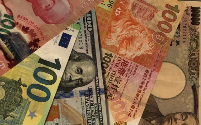 近日,德国财政政策的重大调整引发了全球外汇市场的显著变动。摩根大通的策略师们指出,美国经济的“例外”优势正逐渐减弱,从而可能对美元的长期强势地位形成挑战。